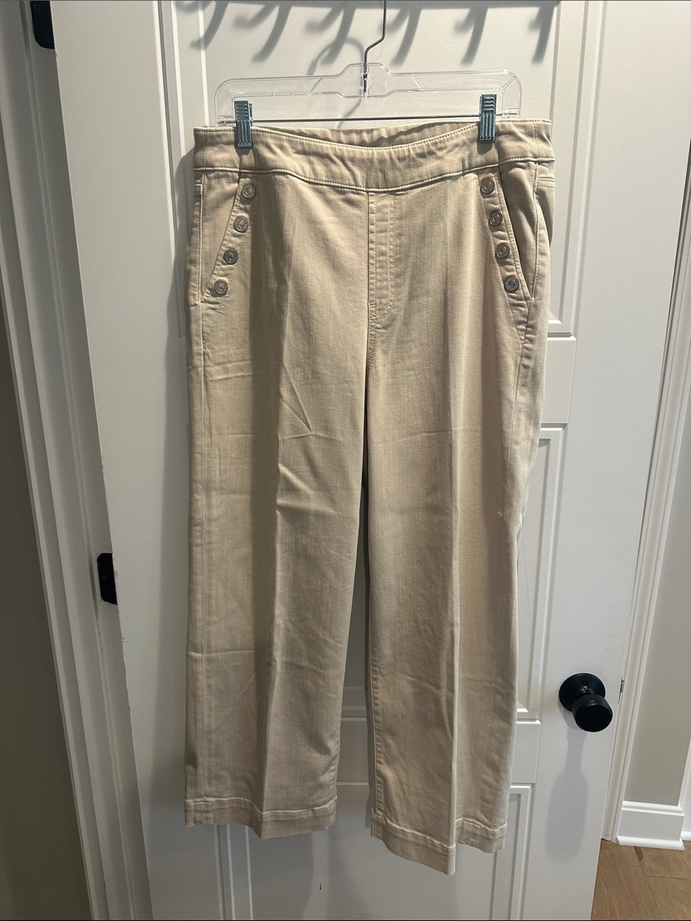 Chico’s Cropped Pants